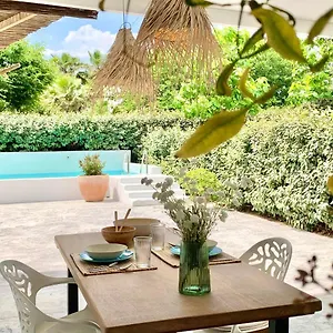 villa-nature-con-piscina-privada-wifi-ac-bbq.catalonia-hotels.com/